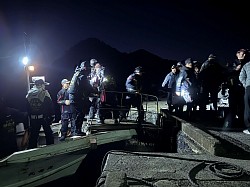 朝の出船！！　海希丸（岩戸船長）安全にお願い致します！！